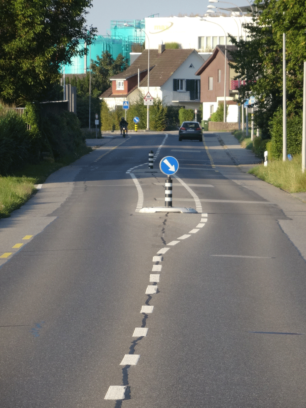 ortseinfahrt dennli
