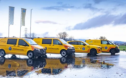 La flotte jaune s’étoffe tout  en puissance