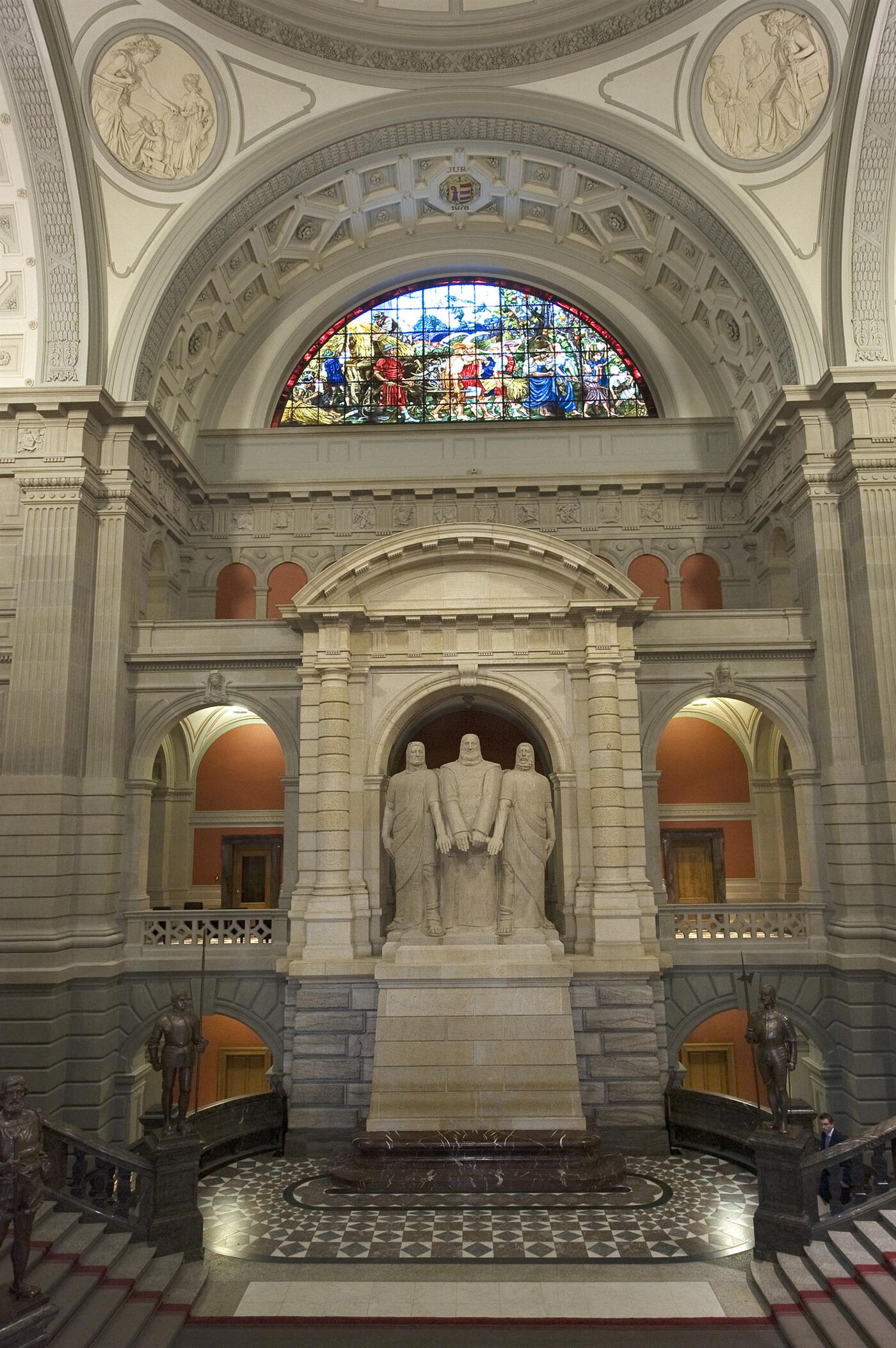  Kuppelsaal im Bundeshaus © Parlamentsdienste 3003 Bern