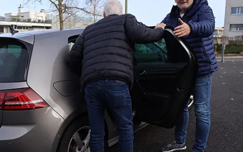 Fahrdienste suchen Fahrer/innen