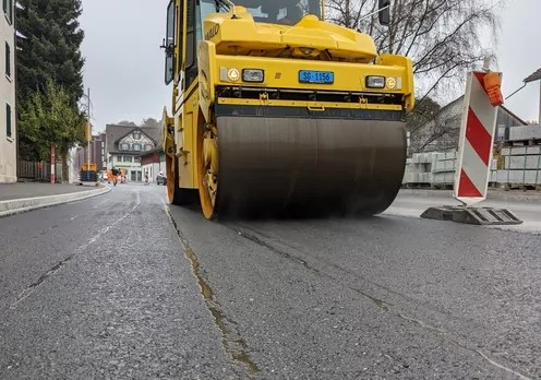 Liegt die Lösung im Strassenbelag?